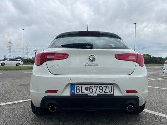 Alfa Romeo Giulietta 129kw Automat, serv. história - 5