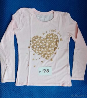 Mikiny a iné pre dievča v. 122-128 TOP stav - 5