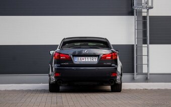 Predám Lexus IS250 2.5 benzín - 5