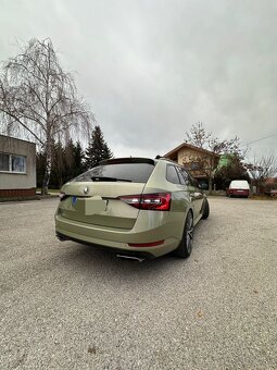 Superb 2.0tsi 2,0tsi 4x4 - 5