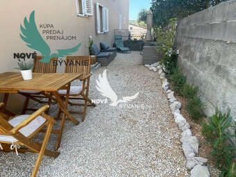 Predaj apartmán so záhradou, blízko pieskovej pláže, Chorvát - 5