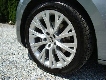 SKODA SUPERB 2.0 TDI DSG 140KW VIRTUAL LINE 2020 MODEL - 5