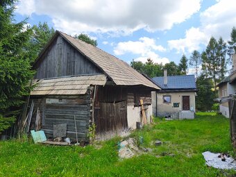 2. Izbový rodinný dom SKLENÉ 558m² - 5