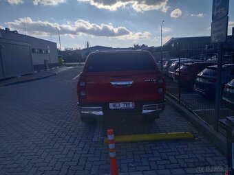 Toyota hilux 2.8 a/t koža  dph - 5