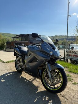 HONDA VFR-800 ABS (VTEC) - r.v.2009 - 5