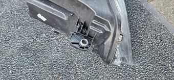 Predne  svetlo VW Taigo RLine - 5