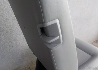 Sedadlo 2 rada VW T5 - 5