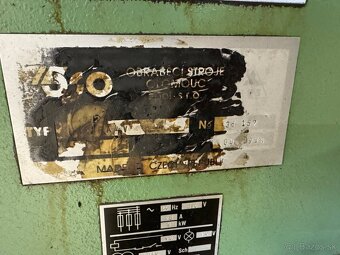 Vertikální frézka FA 4V - dig. odměřování - 5