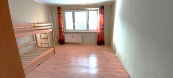 Krátkodobý prenájom 1.- izbový byt, 41m2, ul. Magurská - 5