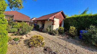 REI PREMIUM - Krásny dom v Okoči, komplet rekonštrukcia, baz - 5