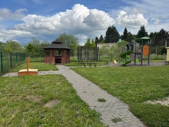 Novostavba 2izb. byt prerobený na 2,5izb. +kryté park.miesto - 5