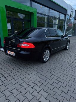Superb II Elegance LIFTBACK - 5
