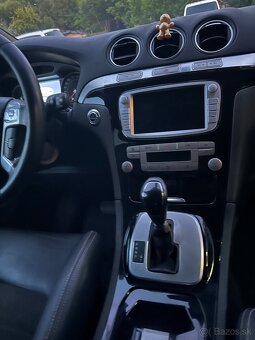 Predám Ford SMAX 2L 120kW - 5