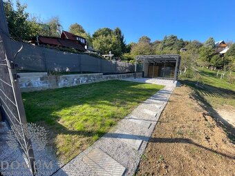 Výnimočná rekreačná chata s pozemkom 374m2 v Novom Meste n/V - 5