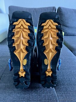 Scarpa Maestrale RS - 5