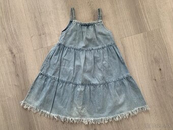 Detské šaty zn. Coccodrillo veľ. 110  a 116 - 5