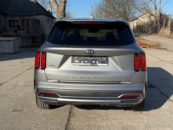 Kia Sorento 2,2 CRDi AWD 7miestne - 5