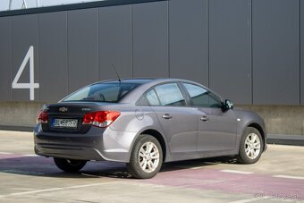 Chevrolet Cruze 1.8 16V LT - 5