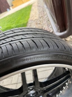 255/30 r22 - 5