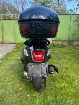 Skúter 125 SYM - 5