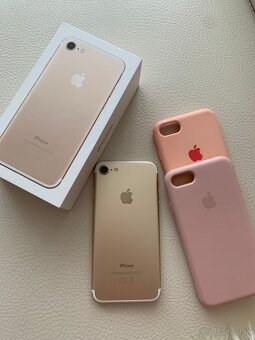 Apple 7 gold - 5