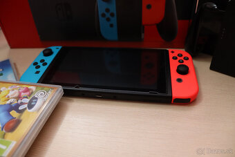Nintendo Switch - 5