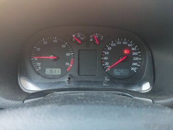 VW golf MK4 1.6 16V r.v. 2001 - 5