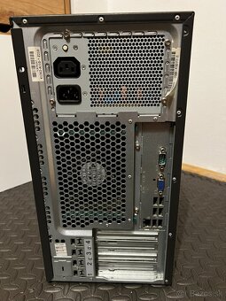 Fujitsu TX100 S2, Xeon X3430, 4GB RAM, 128GB SSD + 1TB HDD - 5