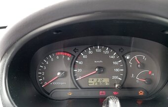 HYUNDAI ACCENT 1.4, 63KW R.V2005 - 5