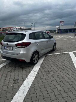 KIA Carens - 5
