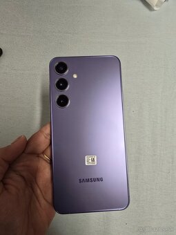 Samsung galaxy S24 plus - 5