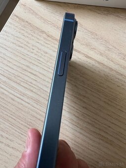 Predam Iphone 14 modry 128gb - 5