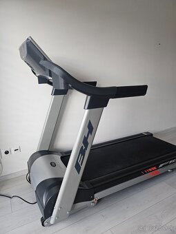 Bežiaci / Bežecký pás elektrický - 5