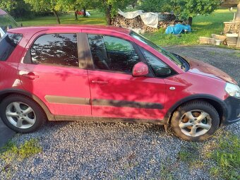 Suzuki SX4 - 5