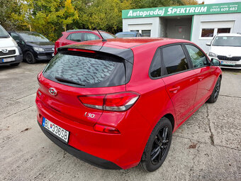 HYUNDAI i30 1,6 CRDi r.v. 2018 - 5