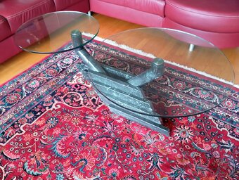 Dizajnový mramorový stolík s tvrdenými sklami - 5