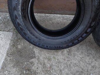 225/75R16C - 5
