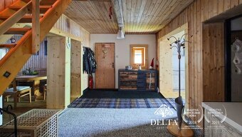 EXKLUZÍVNE DELTA- Krásna drevenica po vkusnej rekonštrukcii, - 5