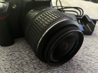 Nikon D3000 - 5