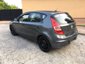 HYUNDAI I30 1.4 i 16V CVVT Benzin - 5