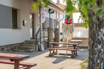 Predaj, zabehnutá prevádzka pohostinstva v obci Sielnica med - 5