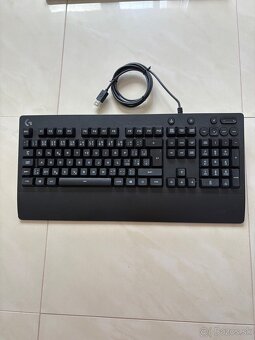 3x klavesnica Eweadn, logitech, connect it - 5