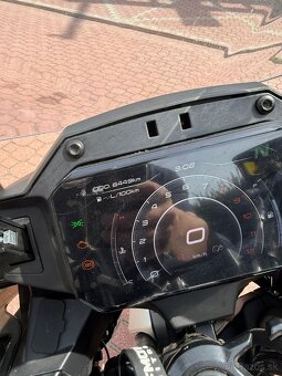 CFMOTO MT700 white - 5