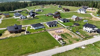 🏔️ Stavebný pozemok slnečný, výhľadom na Vysoké Tatry - 5