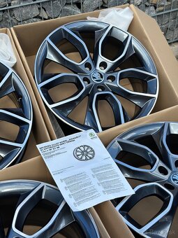 ✅ 5x112 r19 Manaslu cistonove disky octavia 4 - 5