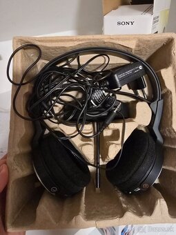 Predam Sony Bluethoot sluchadla - 5
