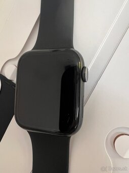 Apple Watch Series 5 44mm SpaceGrey - 5