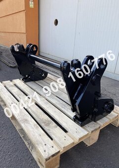Predám nový rýchloupínač + paletizačné vidly na Komatsu WB - 5