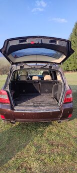 Predám Mercedes Benz GLK - 5