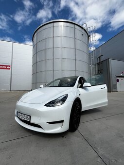 Tesla Model Y Long Range Dualmotor AWD ODPOČET DPH - 5